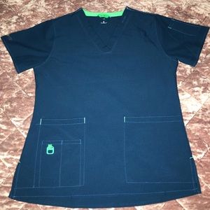 (New w/o tags)Navy Carhartt Cross Flex. Great condition! Sm/Flexible Fit